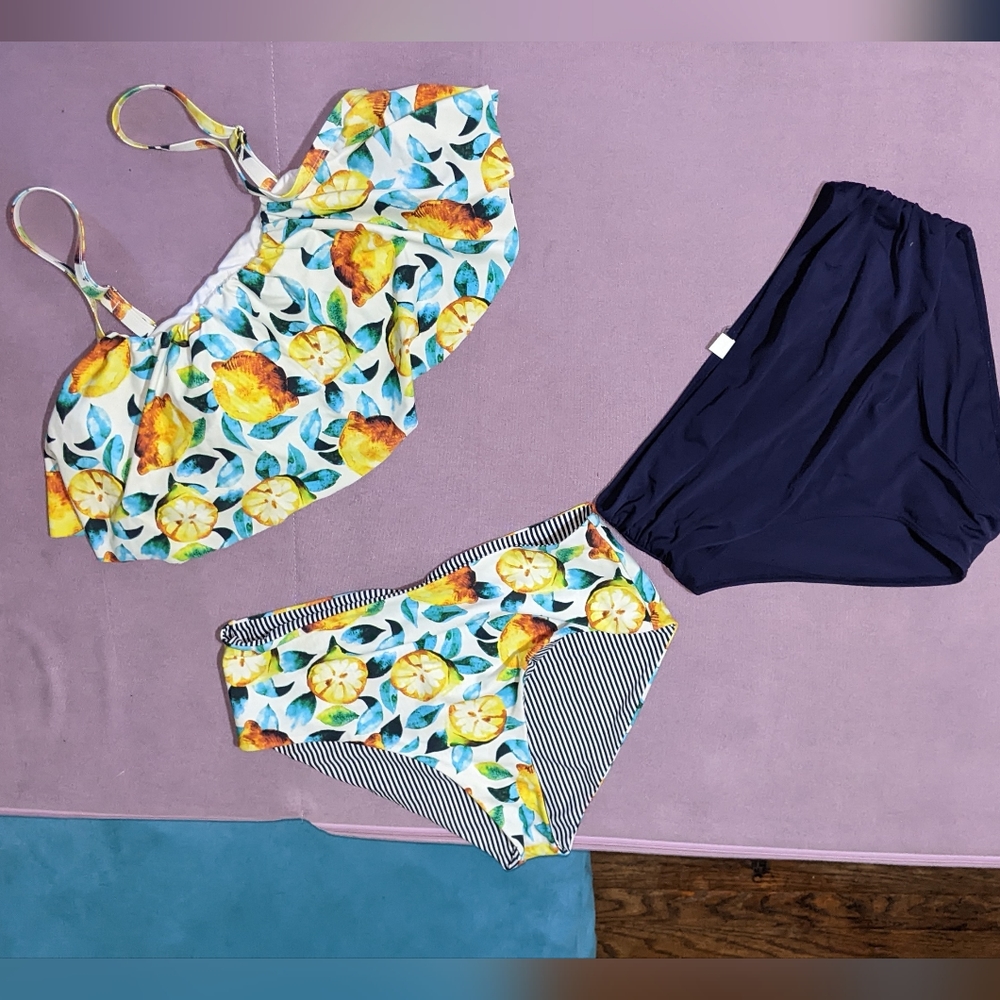 Cupshe high waisted bikini WITH BONUS BOTTOMS